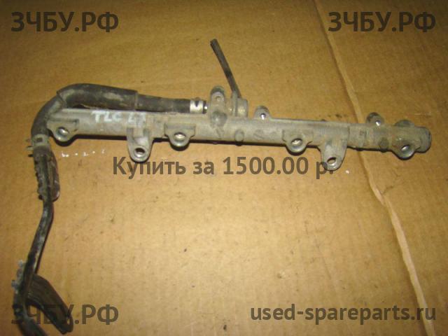 Toyota Land Cruiser 100 Рейка топливная (рампа)