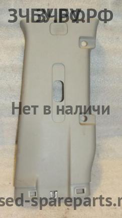 Nissan Pathfinder 2 (R51) Накладка стойки средней левой