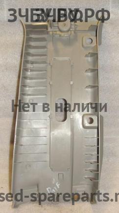 Nissan Pathfinder 2 (R51) Накладка стойки средней левой
