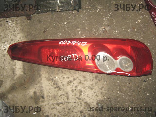 Ford Fiesta 5 Фонарь правый