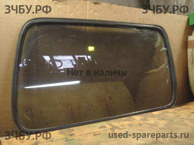 Toyota Land Cruiser 80 Стекло заднее