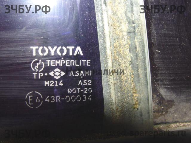 Toyota Land Cruiser 80 Стекло заднее