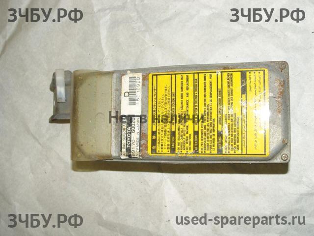 Toyota Land Cruiser 80 Блок управления AirBag (блок активации SRS)