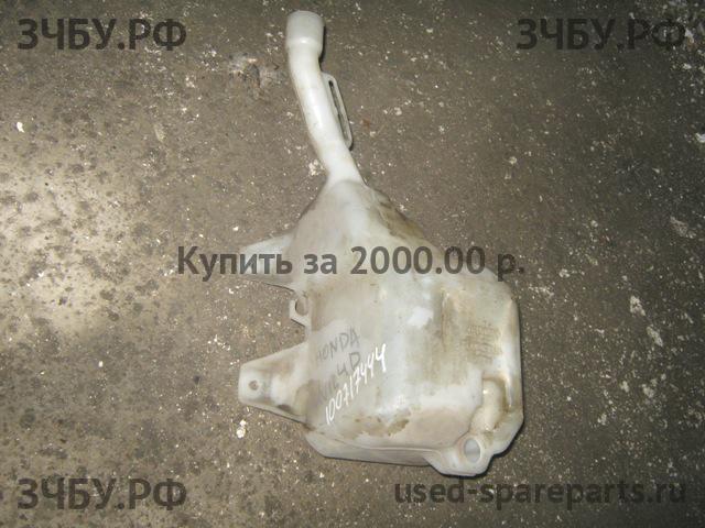 Honda Civic 8 (5D) Бачок омывателя лобового стекла
