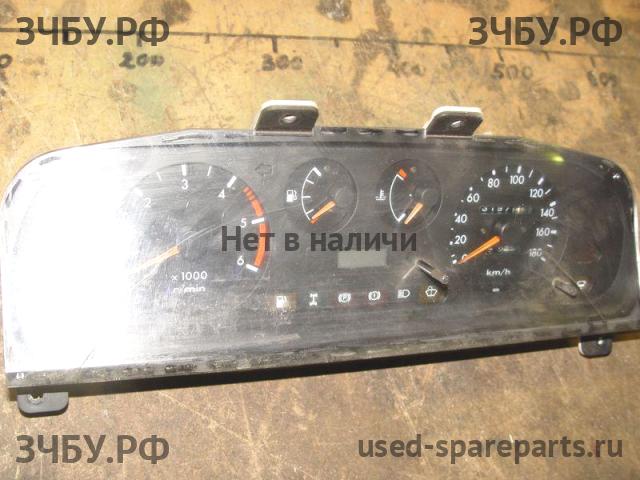 Nissan Terrano 2 (R20) Панель приборов