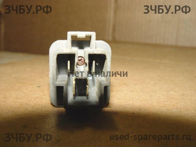 Nissan Patrol (Y60) Реле