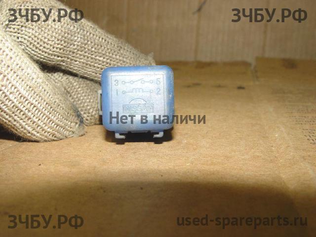 Nissan Patrol (Y60) Реле