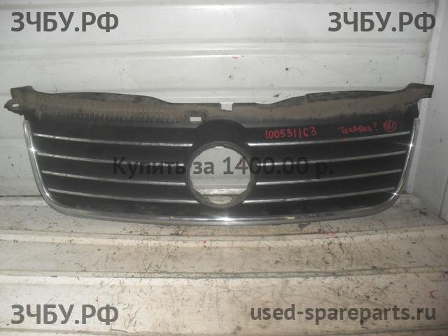 Volkswagen Passat B5 (рестайлинг) Решетка радиатора