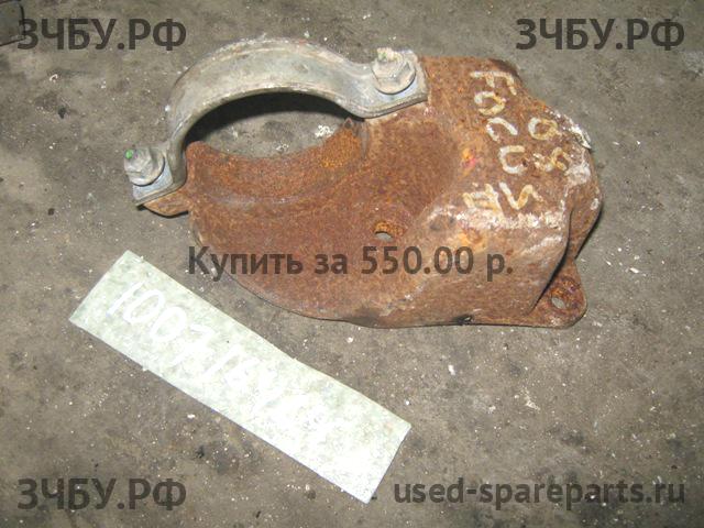 Ford Focus 2 (рестайлинг) Кронштейн полуоси (привода)