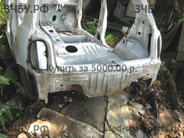 Nissan March K11 Панель задняя