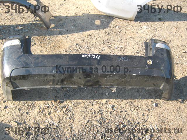 Opel Zafira B Бампер задний