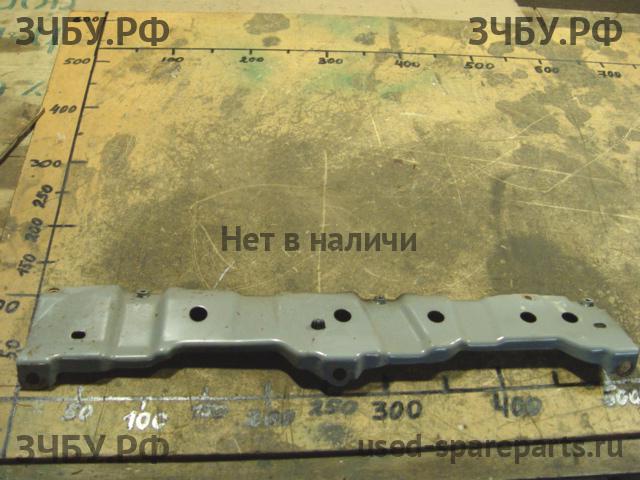 Toyota Land Cruiser 100 Кронштейн