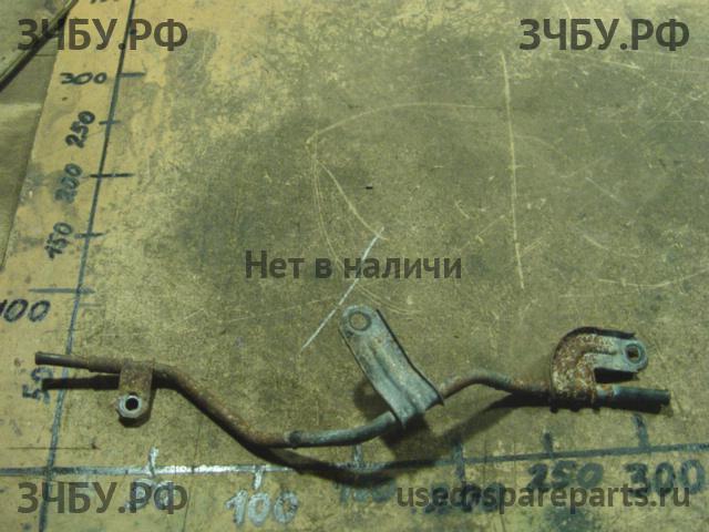 Toyota Land Cruiser 100 Трубка