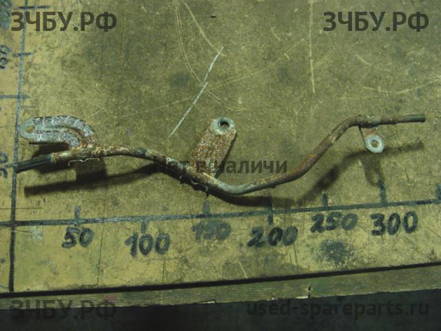 Toyota Land Cruiser 100 Трубка