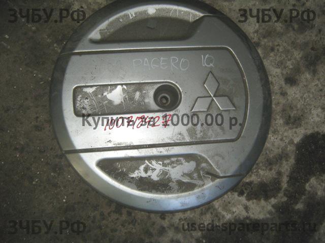 Mitsubishi Pajero Pinin (H60) Накладка на дверь багажника