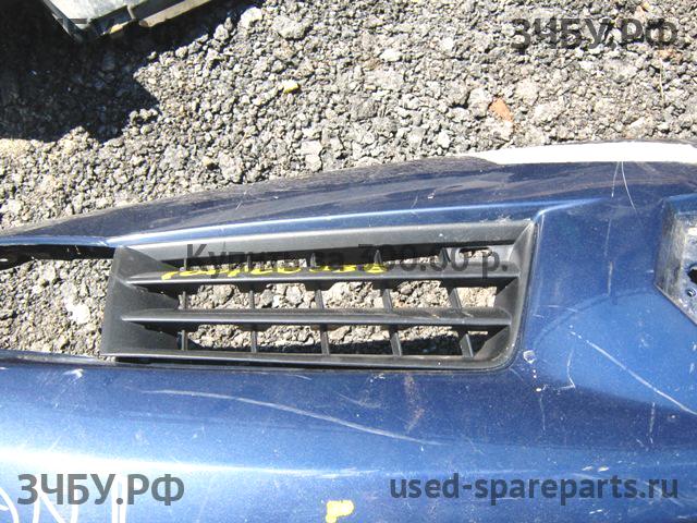 Renault Megane 2 Решетка радиатора