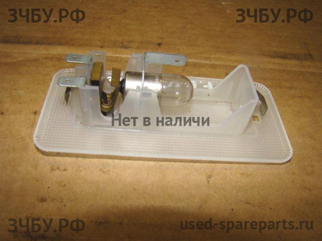 Ford Escape 1 Плафон салонный