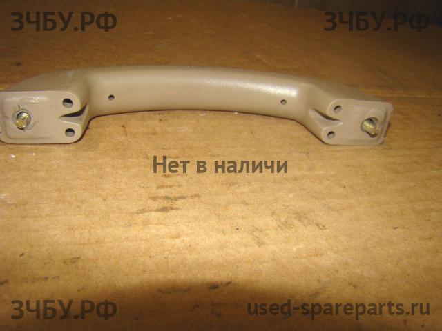 Ford Escape 1 Ручка внутренняя потолочная