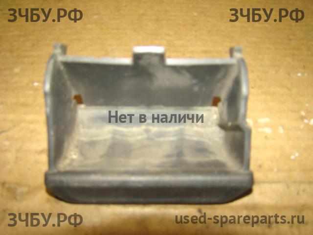 Honda CR-V 1 Пепельница