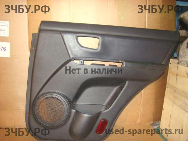 KIA Sorento 1 Обшивка двери задней правой