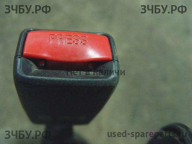 Mitsubishi Outlander 1 (CU) Ответная часть ремня безопасности