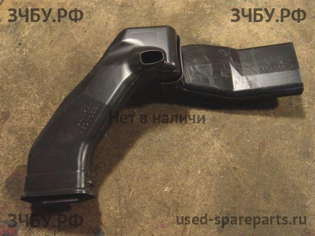 Mitsubishi Outlander 1 (CU) Воздуховод