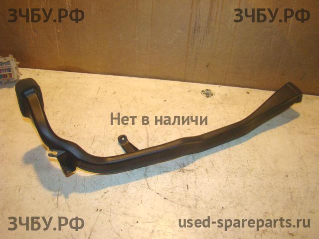 Nissan Pathfinder 2 (R51) Воздуховод