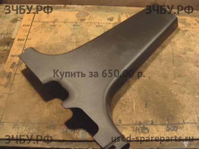 Mitsubishi Outlander 1 (CU) Накладка стойки средней левой