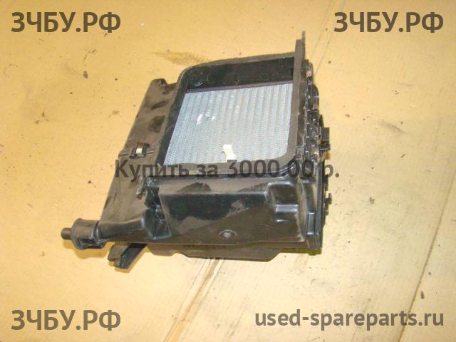 Mitsubishi Pajero/Montero Sport 1 (K9) Корпус отопителя (корпус печки)
