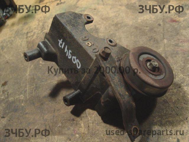 Mitsubishi Pajero Pinin (H60) Кронштейн