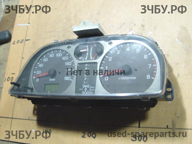 Mitsubishi Pajero Pinin (H60) Панель приборов