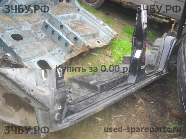 Mitsubishi Pajero/Montero 4 Порог левый
