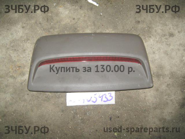 Lexus LS (2) 400 Фонарь задний (стоп сигнал)