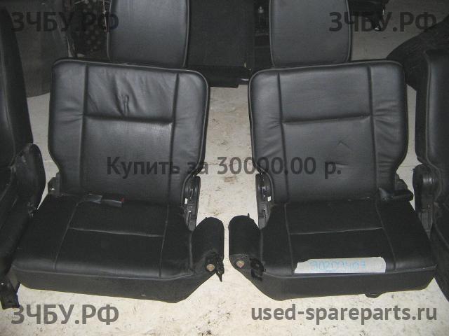 Nissan Patrol (Y61) Сиденья (комплект)