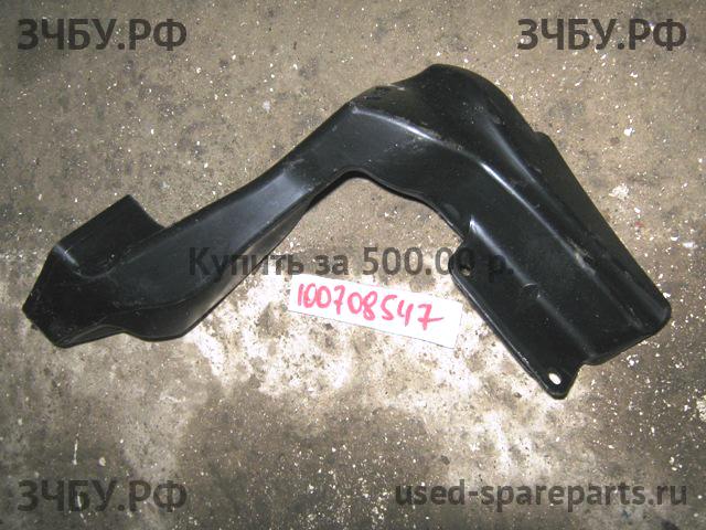 Lexus GS (3) 300/400/430 Воздуховод