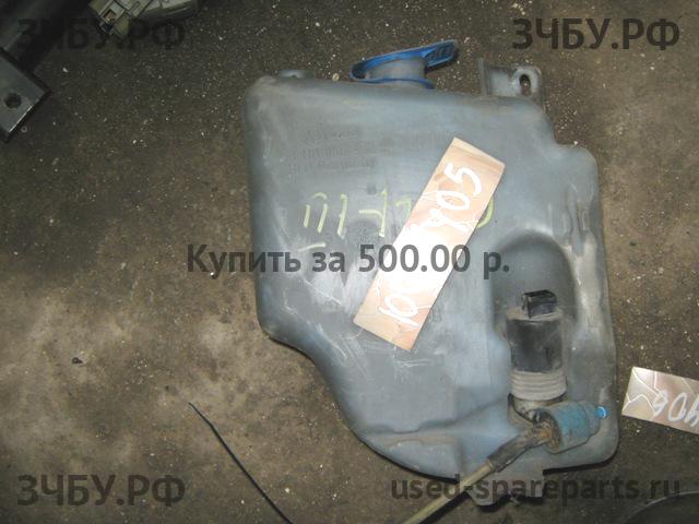 Volkswagen Golf 3 Бачок омывателя лобового стекла
