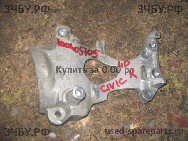 Honda Civic 8 (4D) Опора КПП