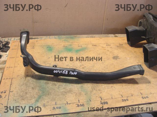 Nissan Pathfinder 2 (R51) Воздуховод