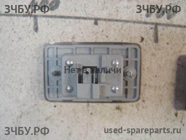Mitsubishi Pajero/Montero 3 Плафон салонный