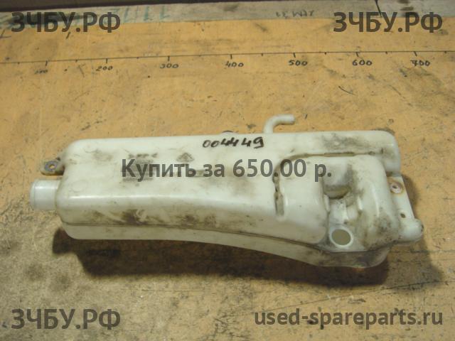 Mitsubishi Pajero/Montero 2 Бачок омывателя заднего стекла