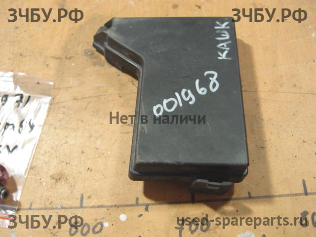 Nissan Qashqai (J10) Крышка блока предохранителей