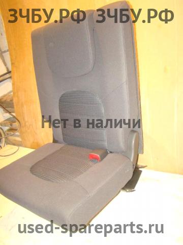 Nissan Pathfinder 2 (R51) Сиденье