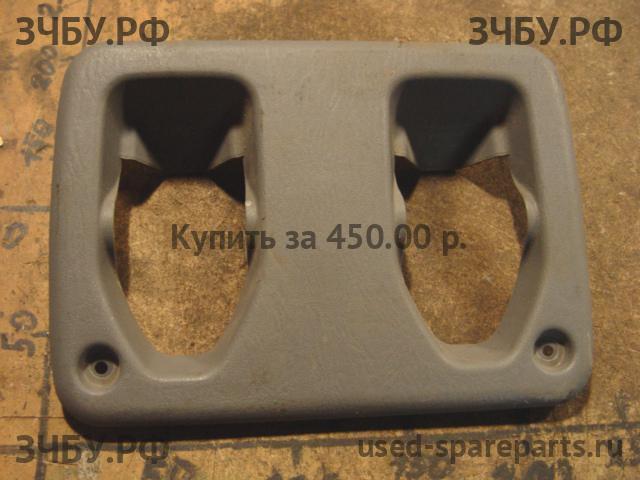 Toyota Land Cruiser 100 Накладка