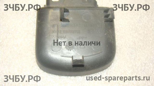 Nissan Pathfinder 2 (R51) Накладка