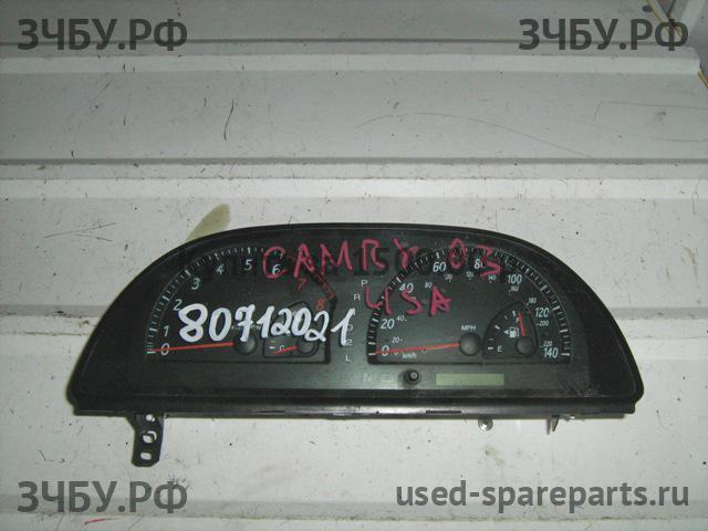 Toyota Camry 5 (V30) Панель приборов