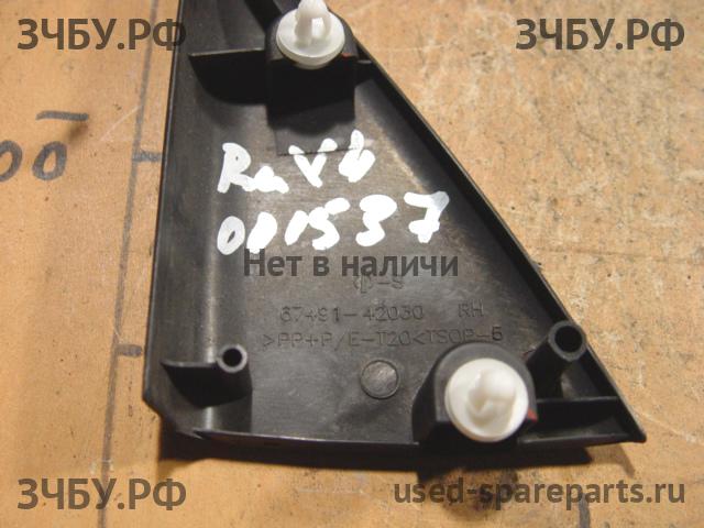 Toyota RAV 4 (2) Заглушка