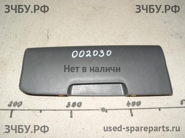 Toyota Land Cruiser 120 (PRADO) Заглушка