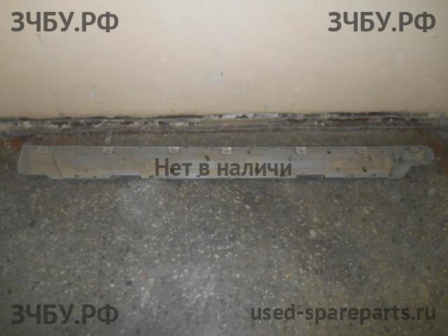 Mitsubishi Pajero/Montero 4 Подножка