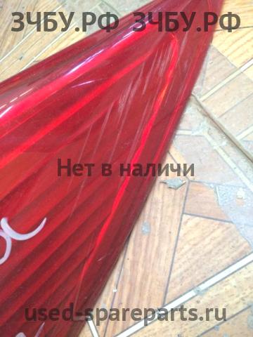 Nissan Tiida 1 Фонарь правый