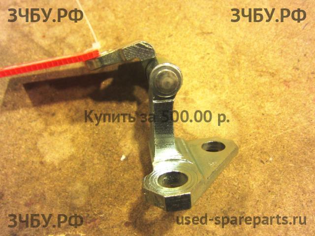 Lexus GS (3) 300/400/430 Петля двери передней правой